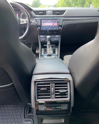 Skoda Superb cena 68000 przebieg: 234260, rok produkcji 2016 z Żory małe 667